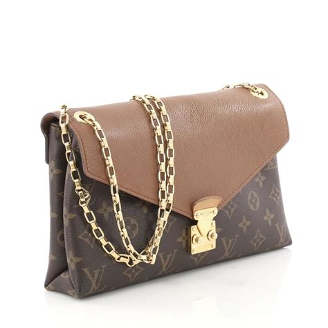 louis vuitton shoulder bag gold chain|Louis Vuitton chain wallet crossbody.